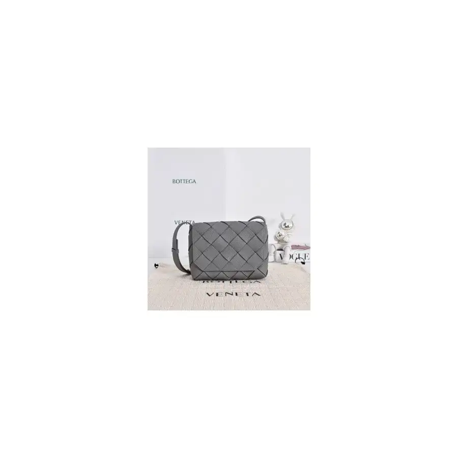 Bottega Veneta grey leather crossbody bag catalog photo