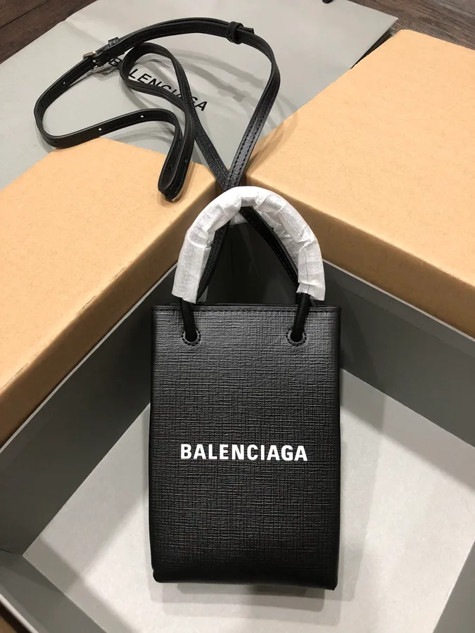Sac cabas Balenciaga en cuir de veau noir avec anses courtes
