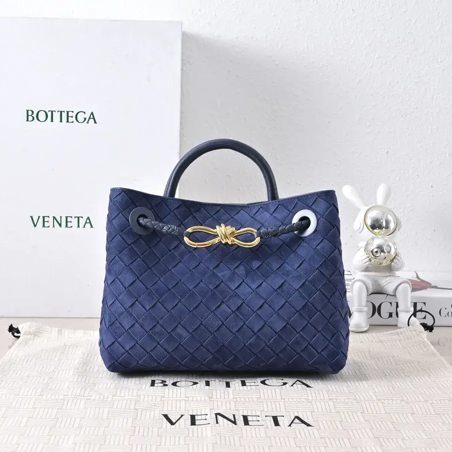 Bottega Veneta navy lambskin tote bag catalog photo