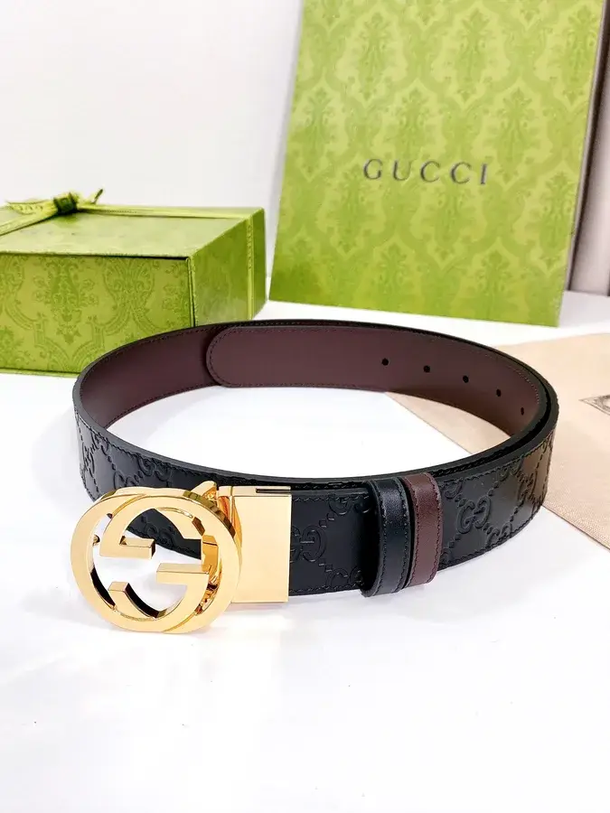 Gucci black leather belt catalog photo