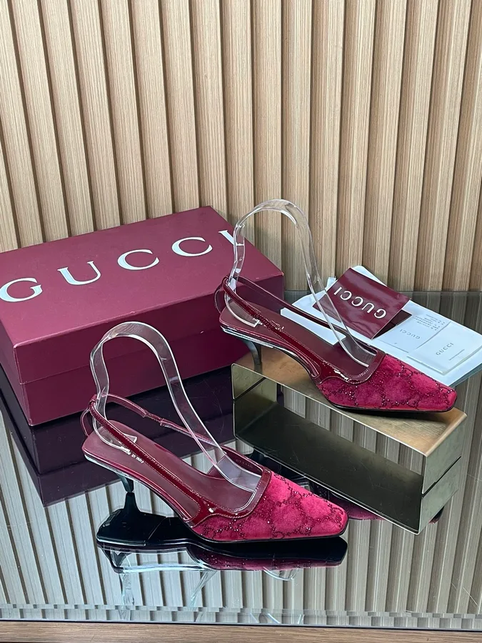 Gucci red velvet shoe catalog photo
