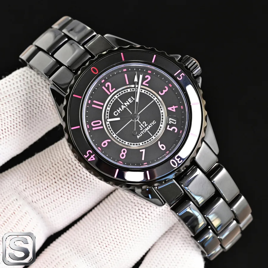 Chanel black watch catalog photo