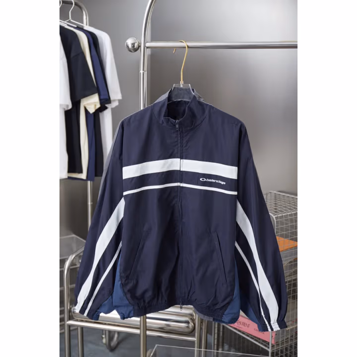 Balenciaga navy jacket — ref 821147