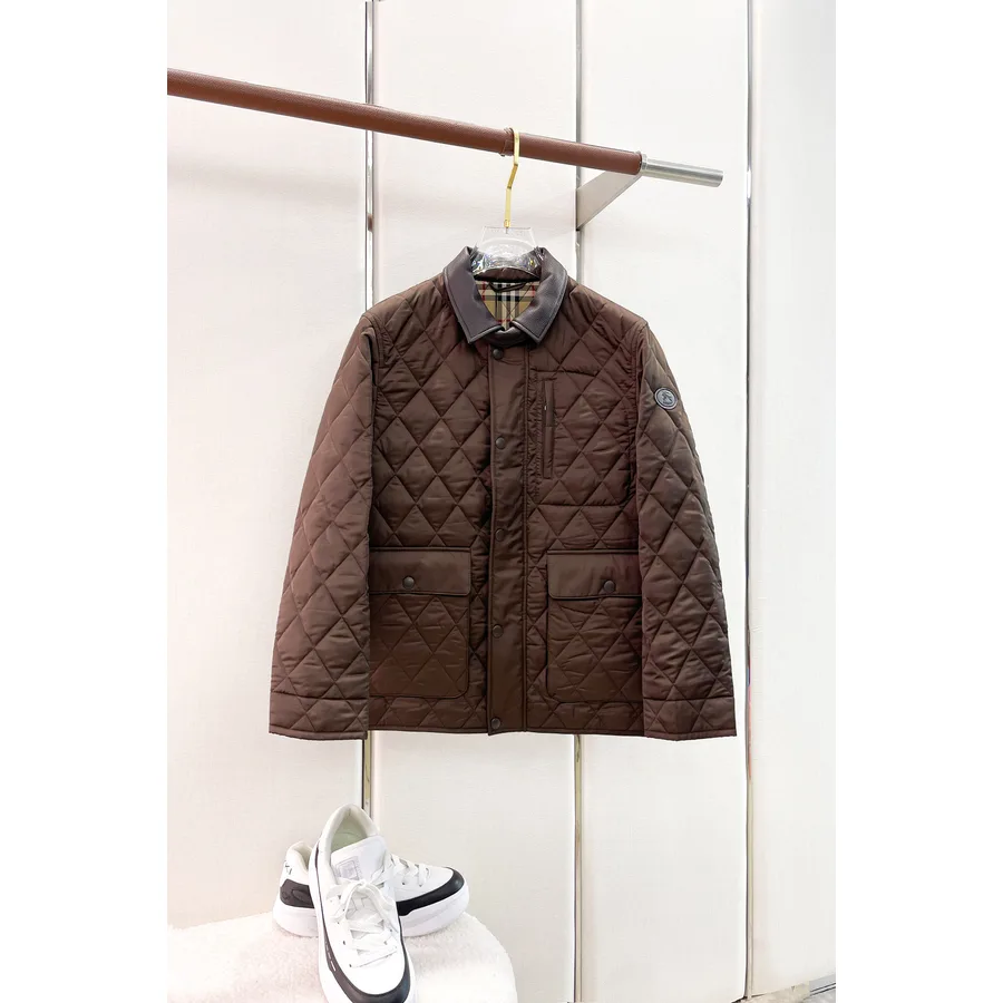 Burberry brown garment — ref 829392