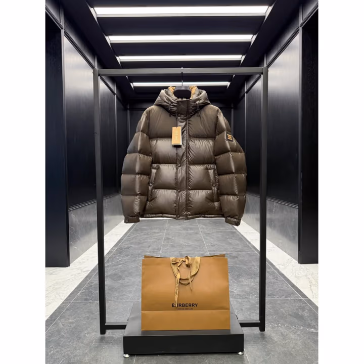 Burberry brown down jacket — ref 838932