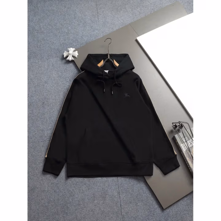 Burberry black hoodie — ref 818272