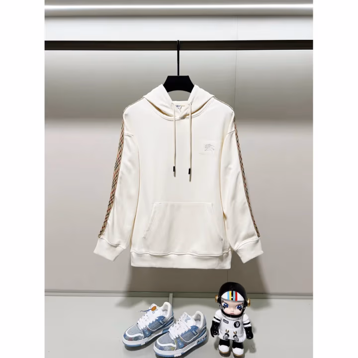 Burberry cream hoodie — ref 808356
