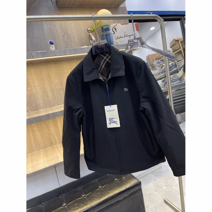 Burberry black jacket — ref 836567