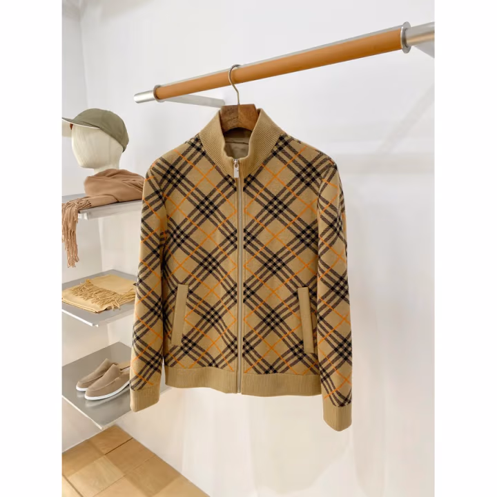 Burberry caramel jacket — ref 816915