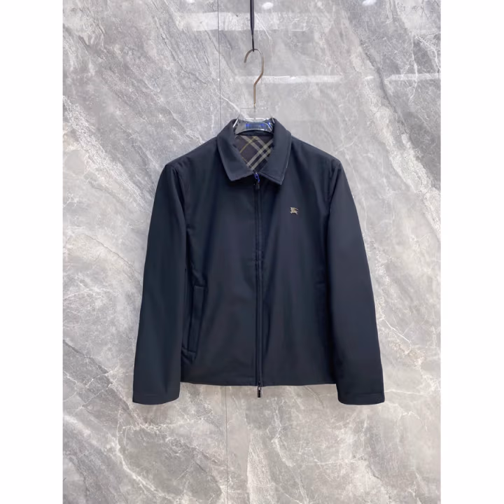 Burberry navy jacket — ref 807376
