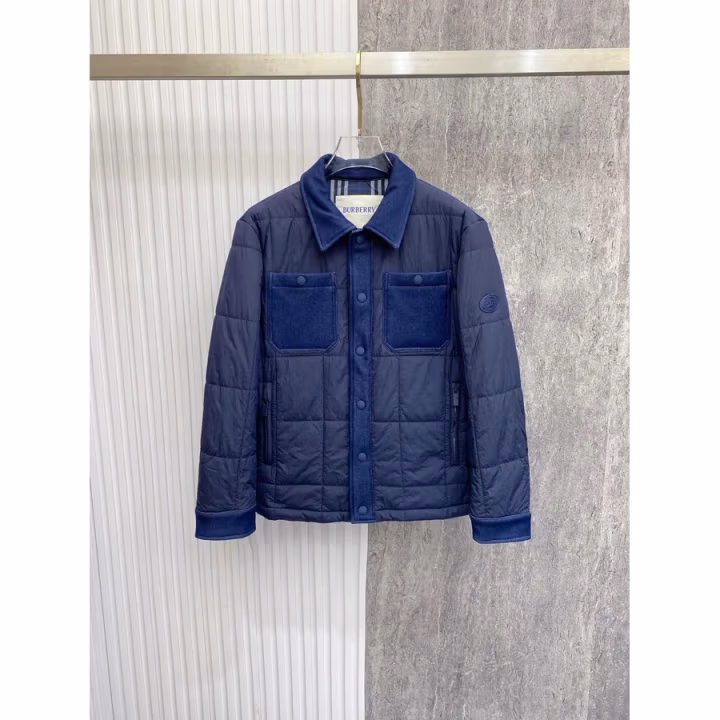 Burberry navy jacket — ref 814832
