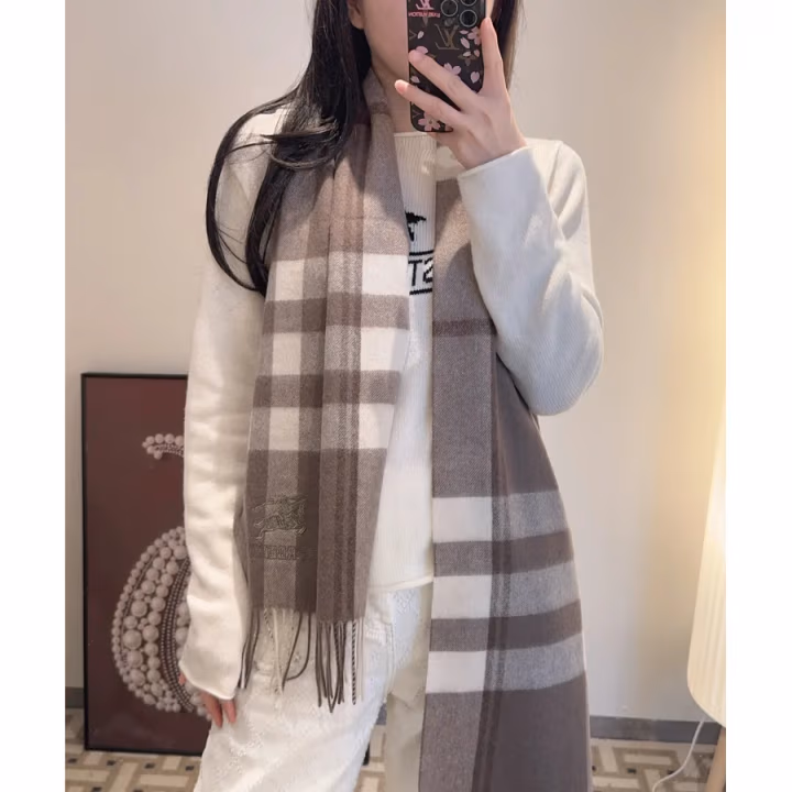 Burberry grey scarf — ref 844962