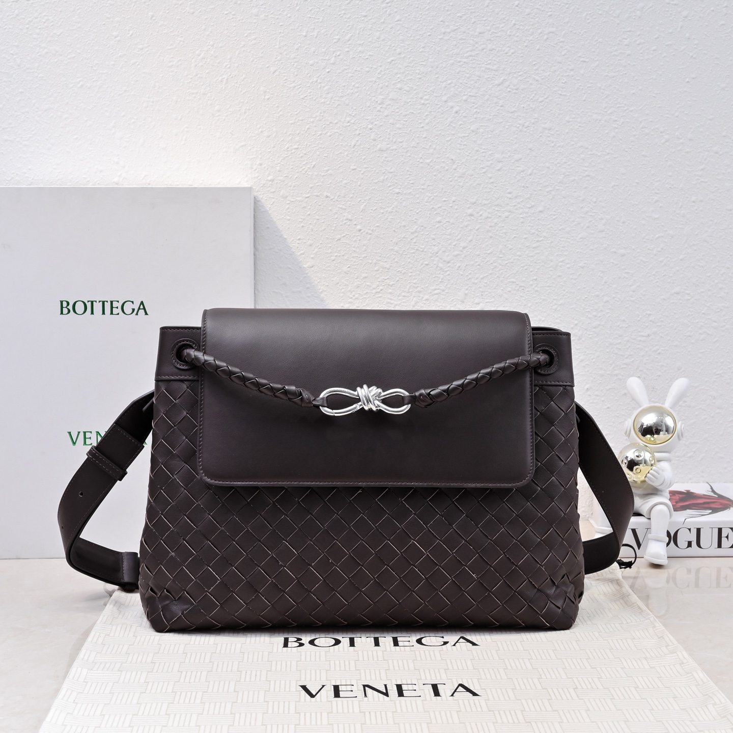 Bottega Veneta brown shoulder bag — ref 785568