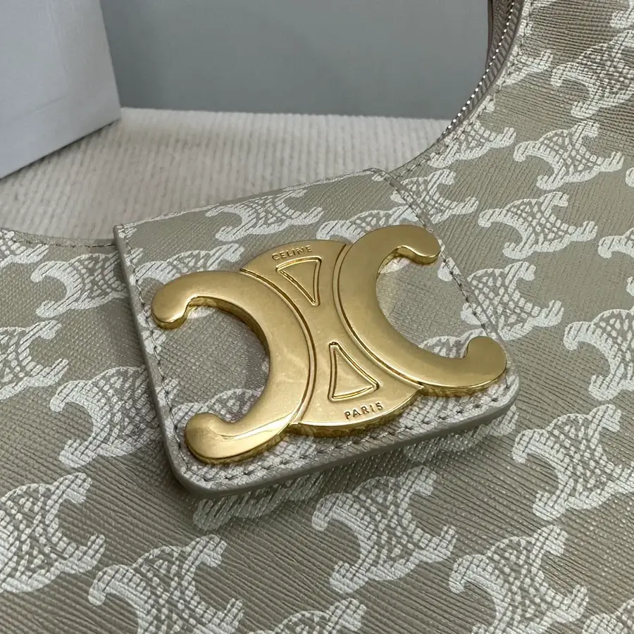 Celine cream mini bag — ref 772268