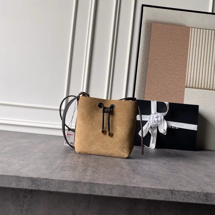 Chanel caramel bucket bag — ref 797701