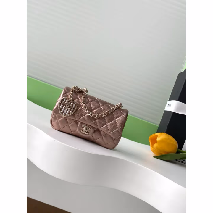 Chanel pink caviar flap bag — ref 752654