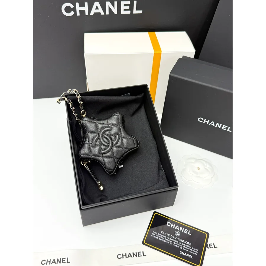 Chanel black mini bag — ref 830735