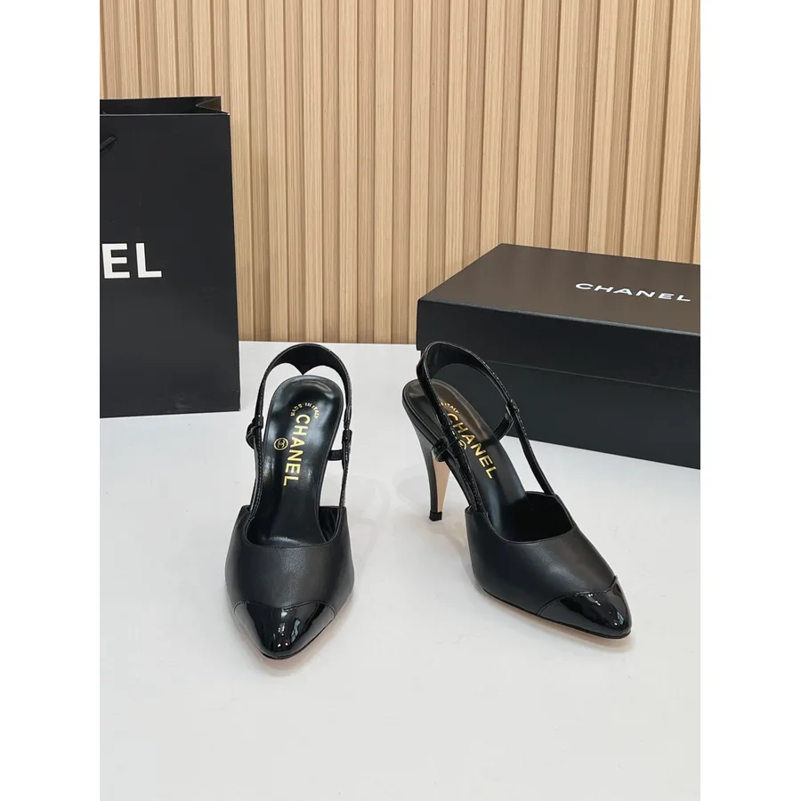 Chanel black shoe — ref 814372