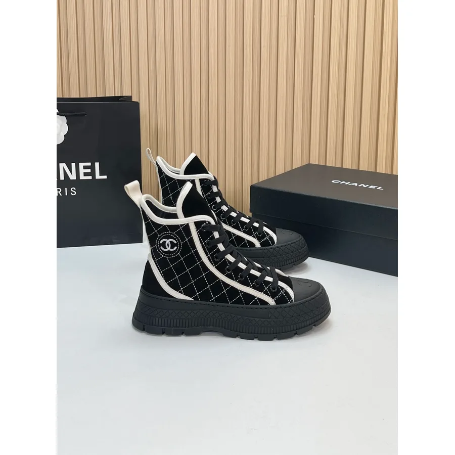Chanel black shoe — ref 814374
