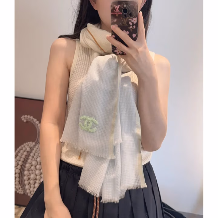 Chanel cream silk scarf — ref 845041