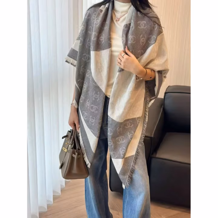 Chanel grey silk scarf — ref 844923