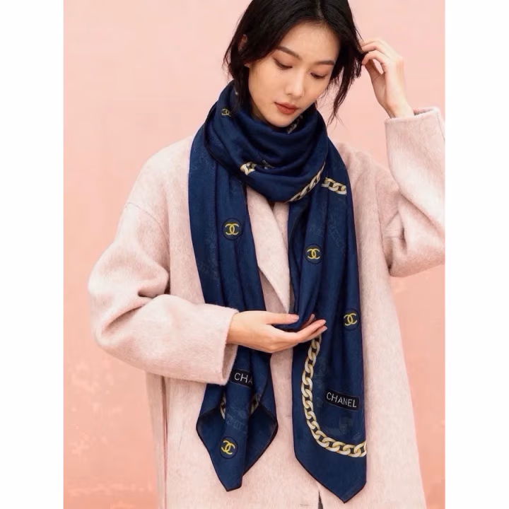 Chanel navy silk scarf — ref 811825
