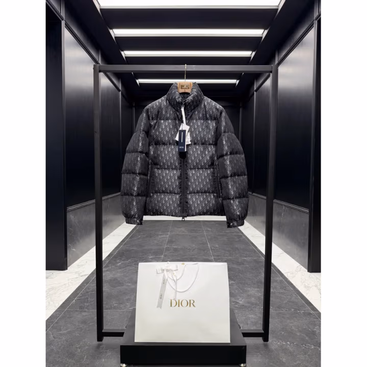 Dior black down jacket — ref 838952