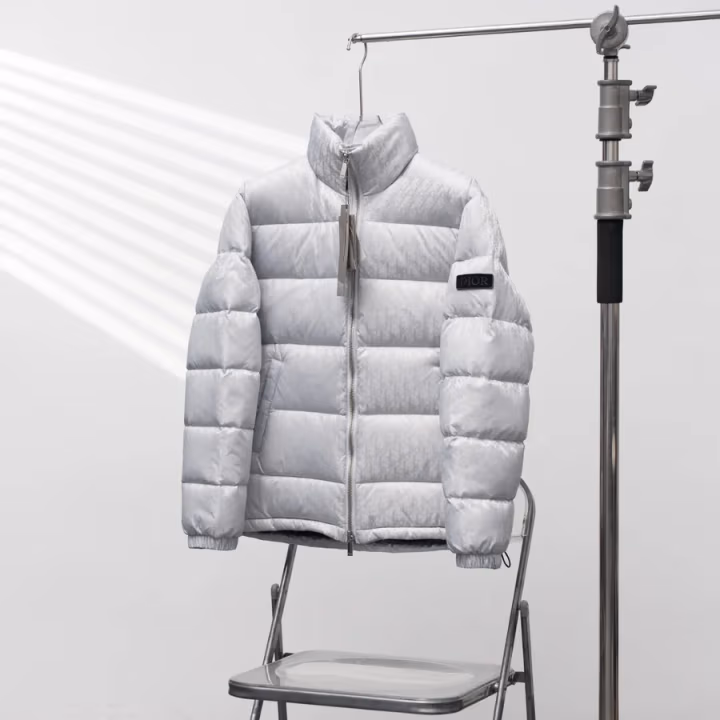 Dior white down jacket — ref 816660