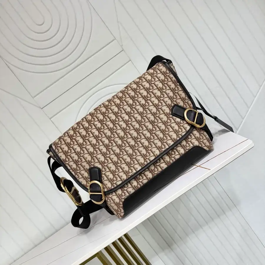 Dior brown mini bag — ref 776393