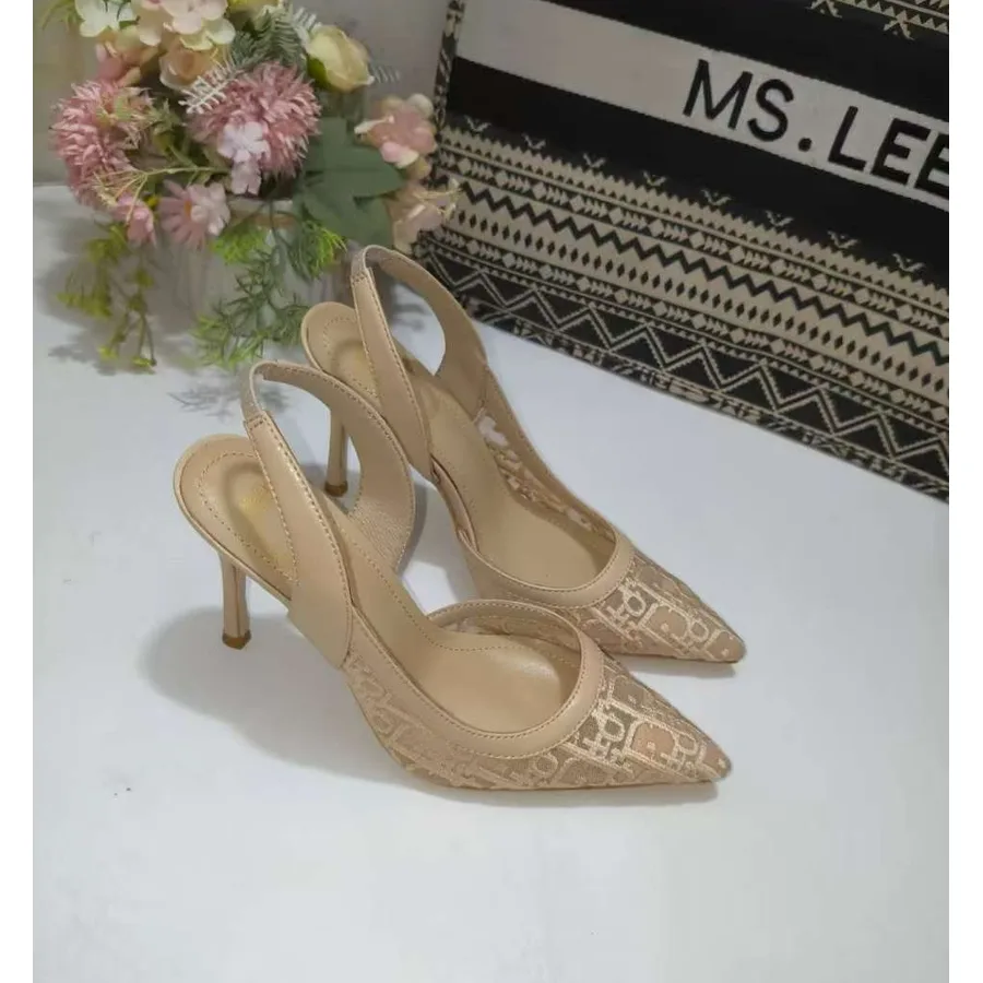 Dior cream shoe — ref 775334