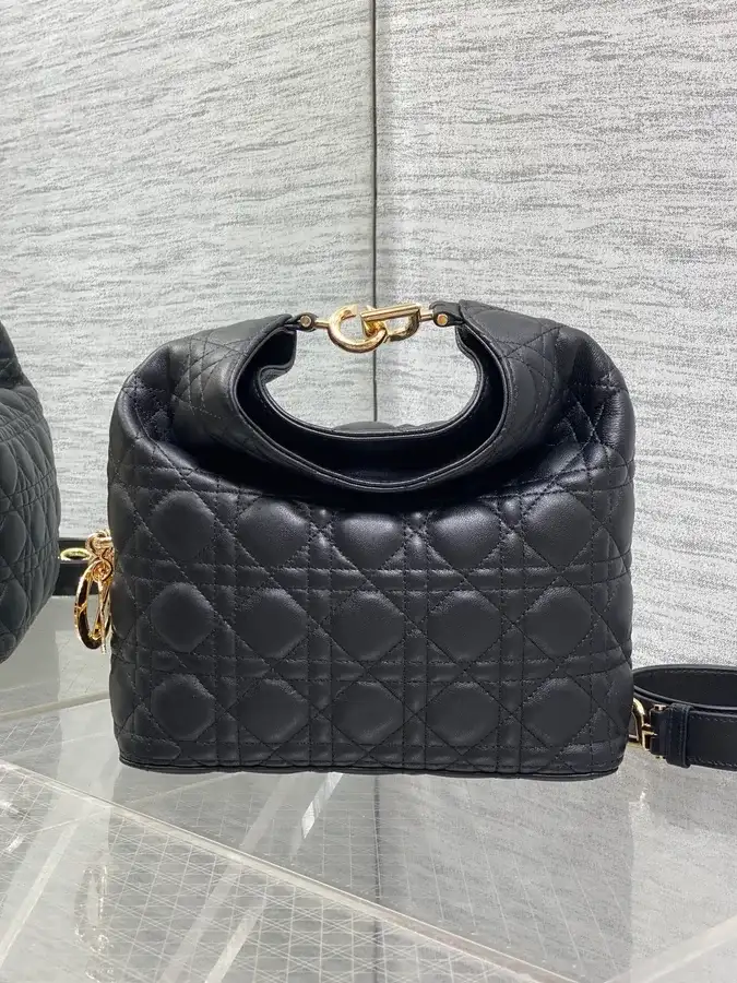 Dior black shoulder bag — ref 787436