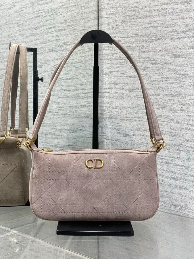 Dior shoulder bag — ref 839846