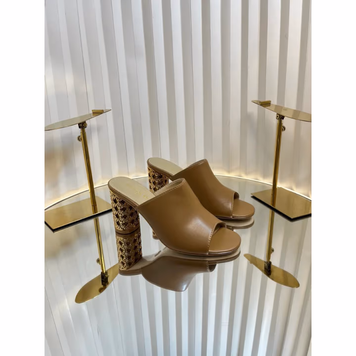 Dior caramel slide — ref 767915