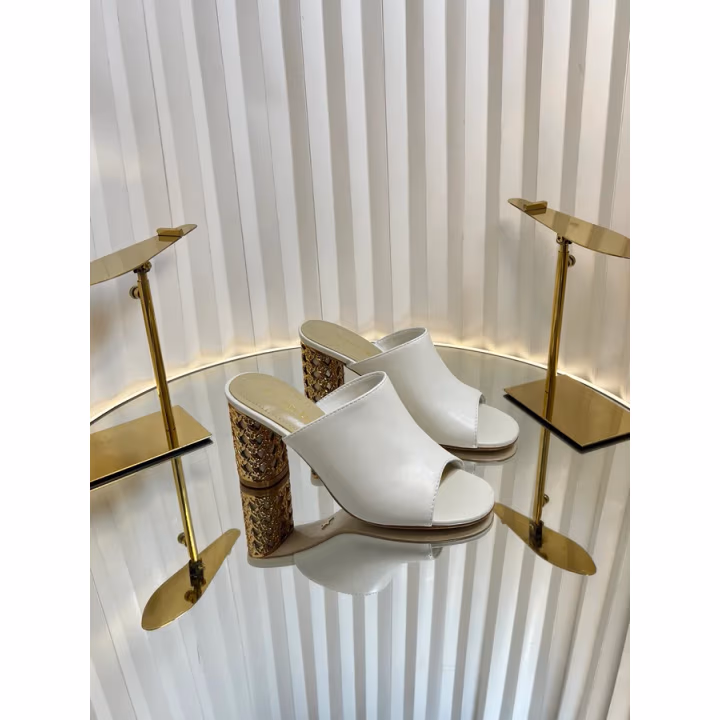 Dior white slide — ref 767914