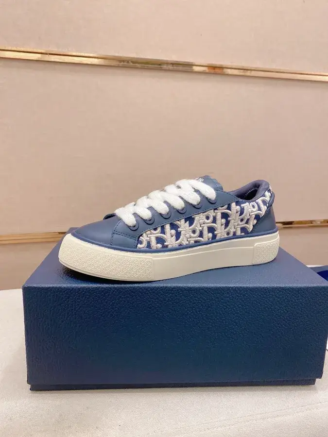 Dior blue sneaker — ref 751107