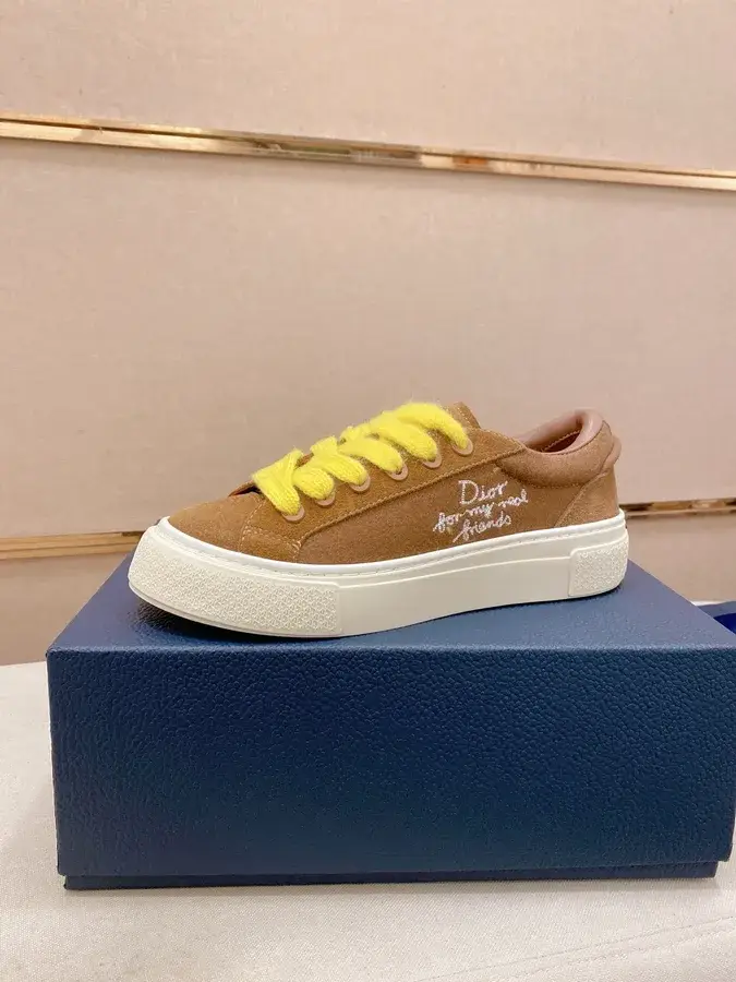 Dior caramel sneaker — ref 751109