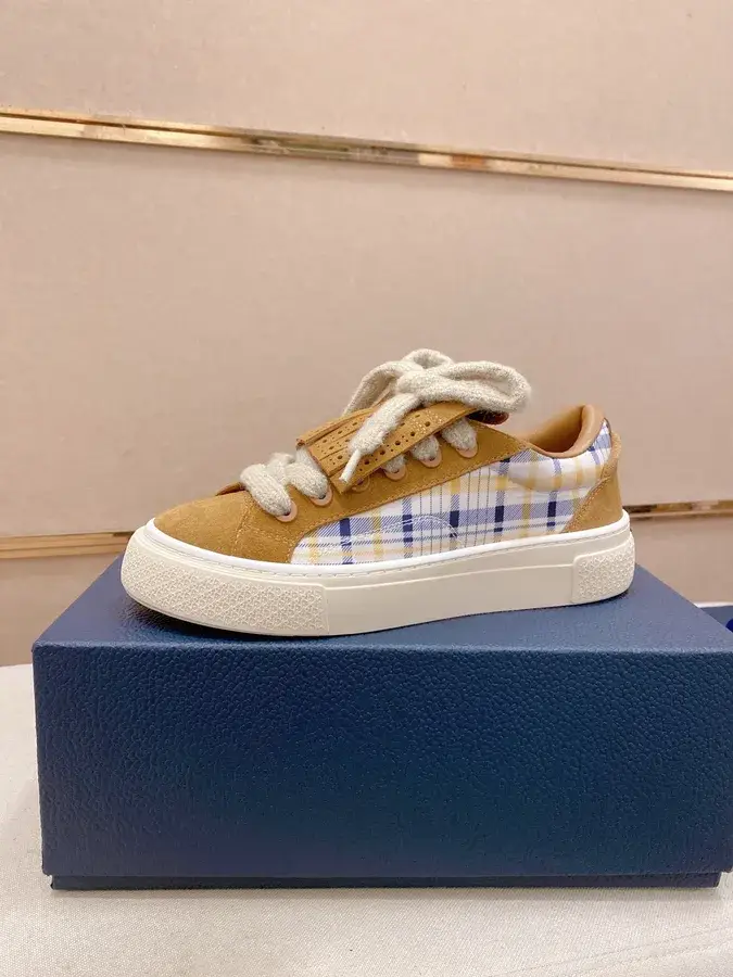 Dior caramel sneaker — ref 751121