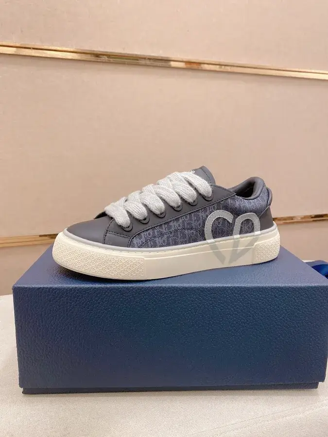 Dior navy sneaker — ref 751114
