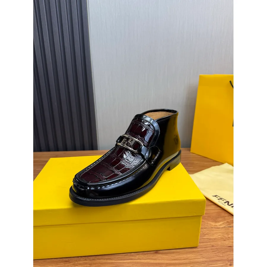 Fendi burgundy shoe — ref 813069