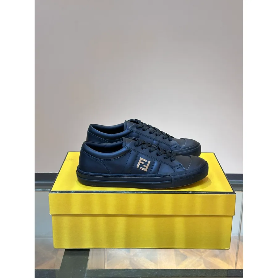 Fendi navy shoe — ref 813044