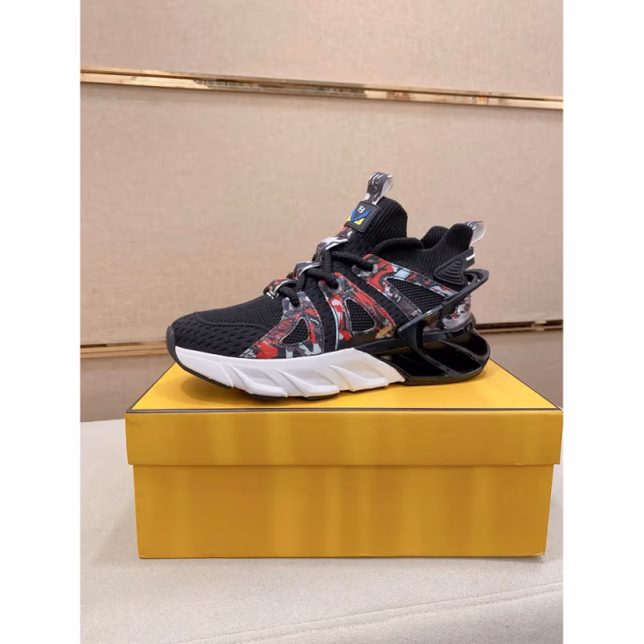 Fendi black sneaker — ref 813040