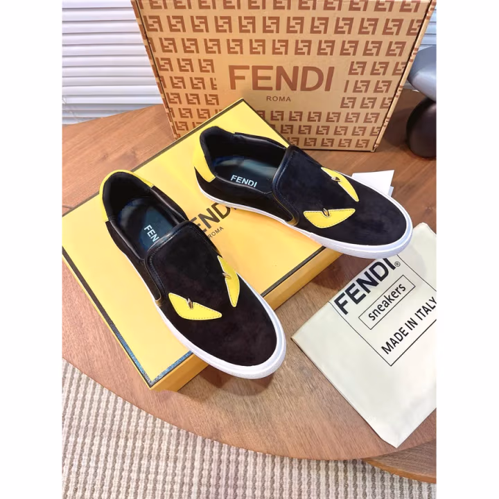 Fendi black sneaker — ref 813058