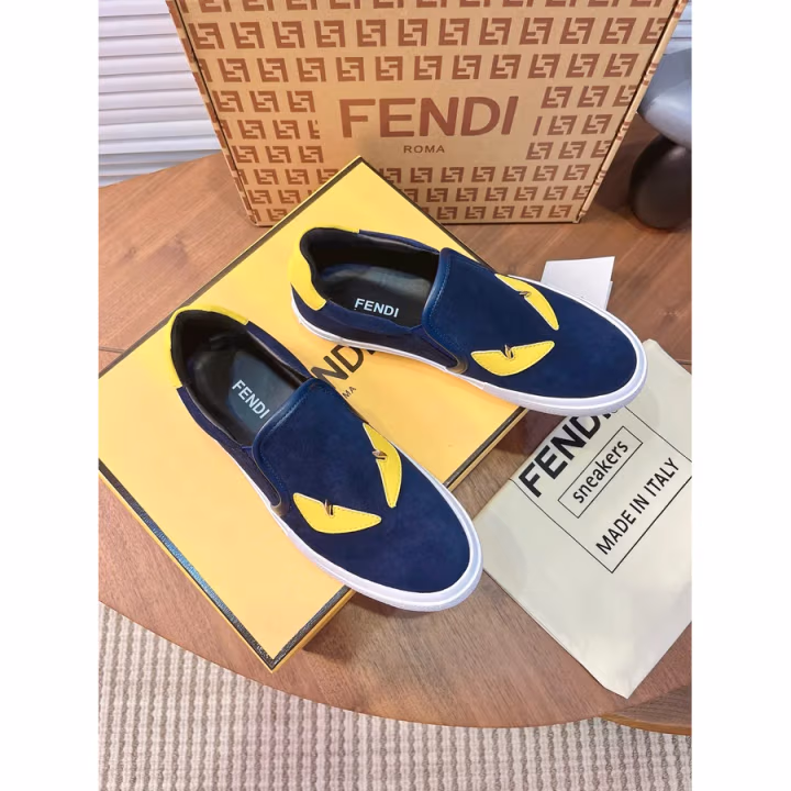 Fendi navy sneaker — ref 813060