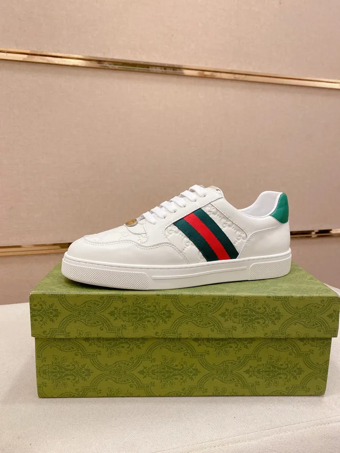 Gucci white low-top sneaker — ref 756525