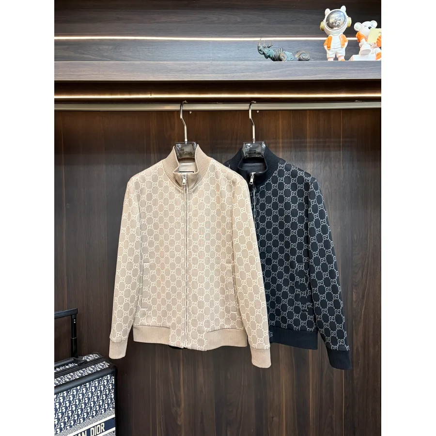 Gucci cream garment — ref 823666