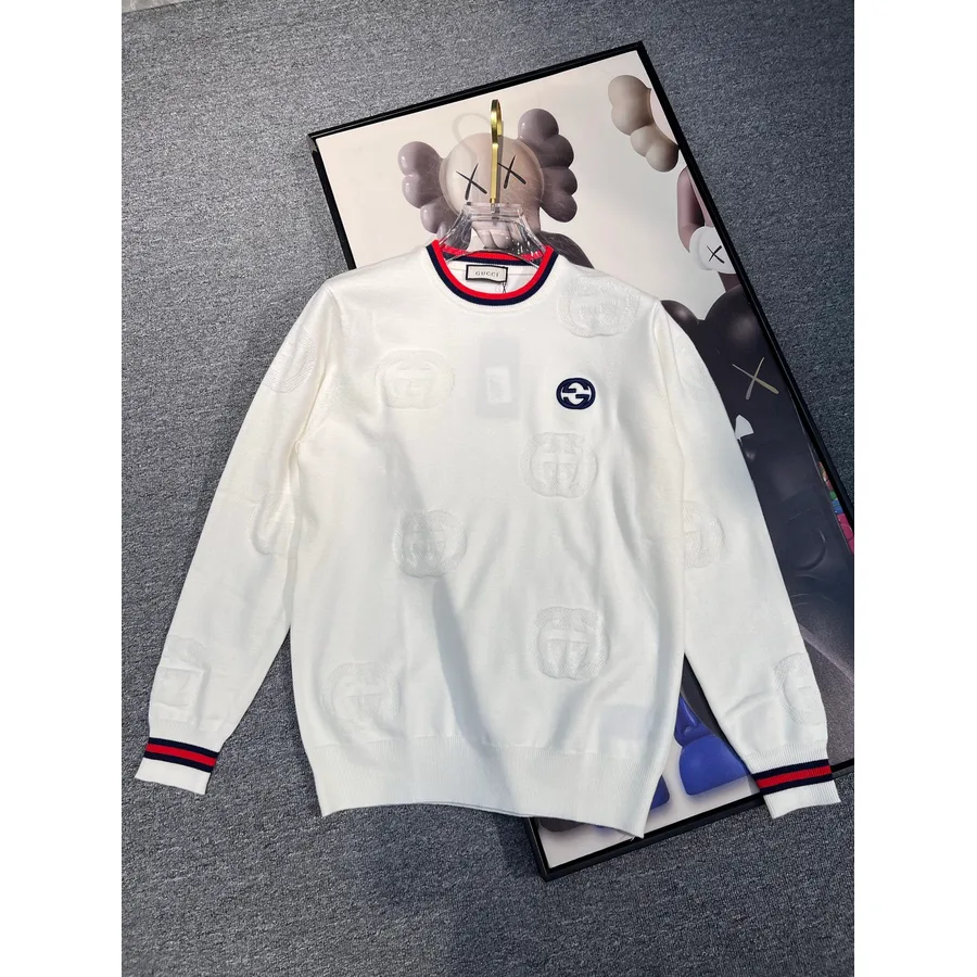 Gucci white garment — ref 828283