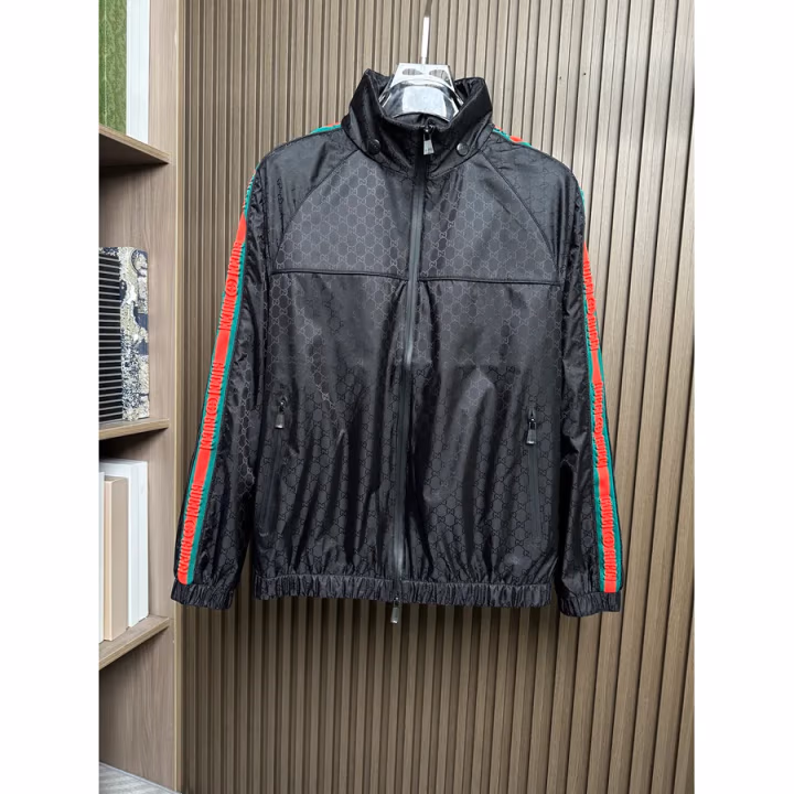 Gucci black jacket — ref 808827