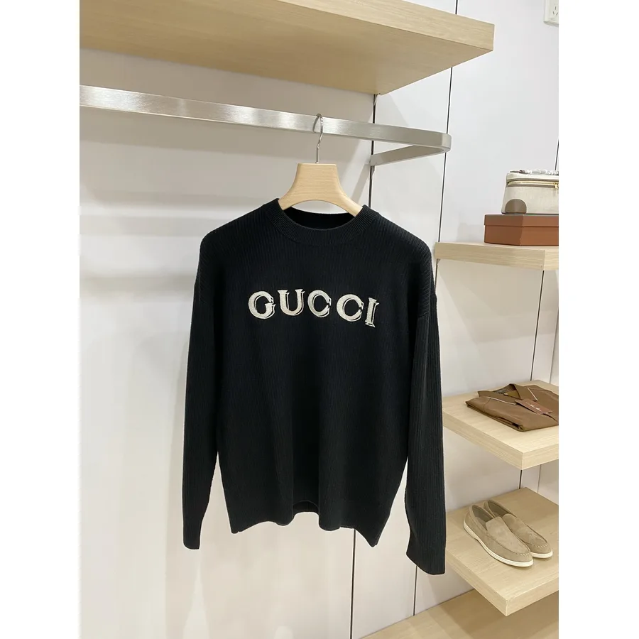 Gucci black sweater — ref 816165