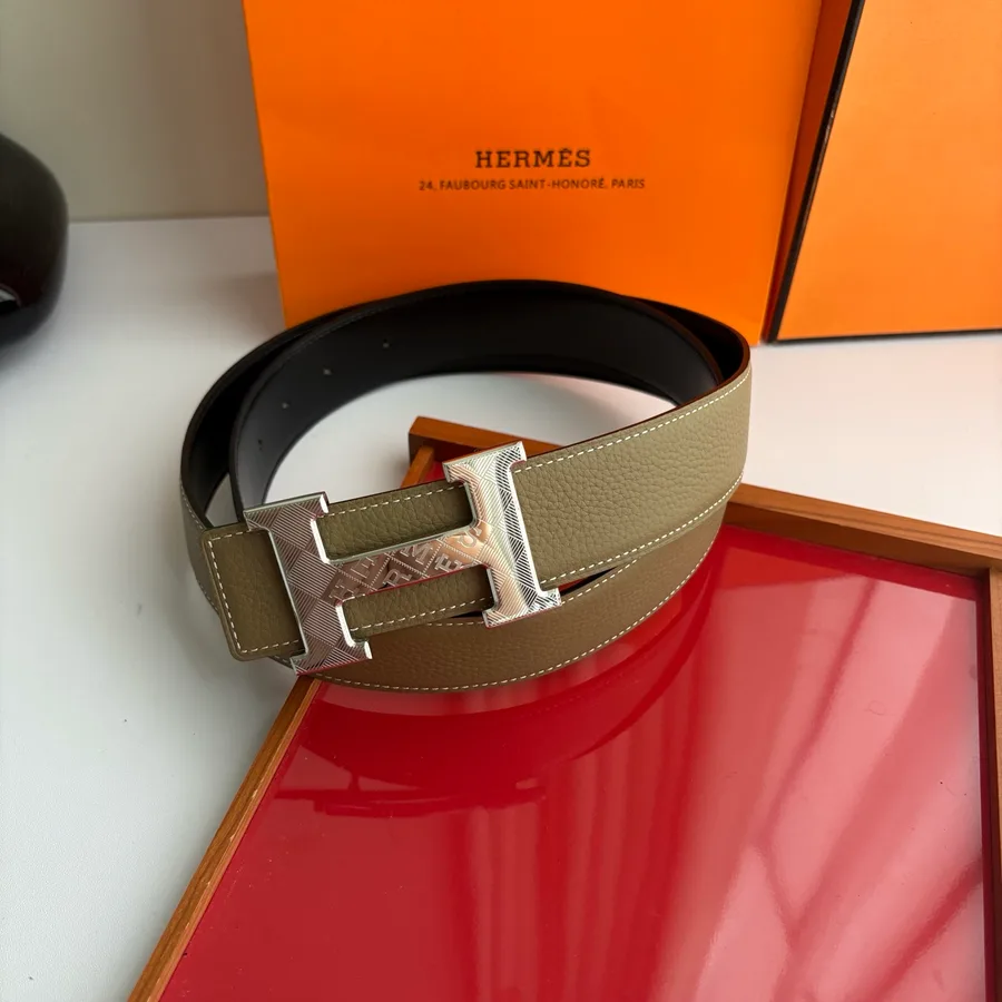 Hermès belt — ref 812137