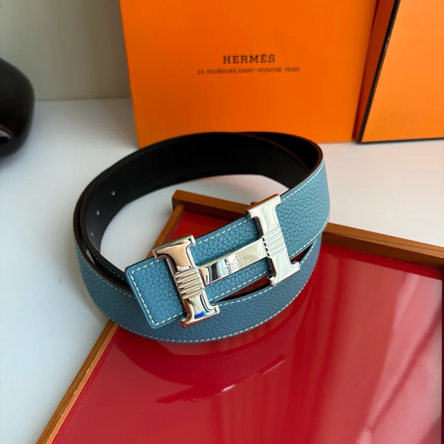 Hermès washed blue belt — ref 812158
